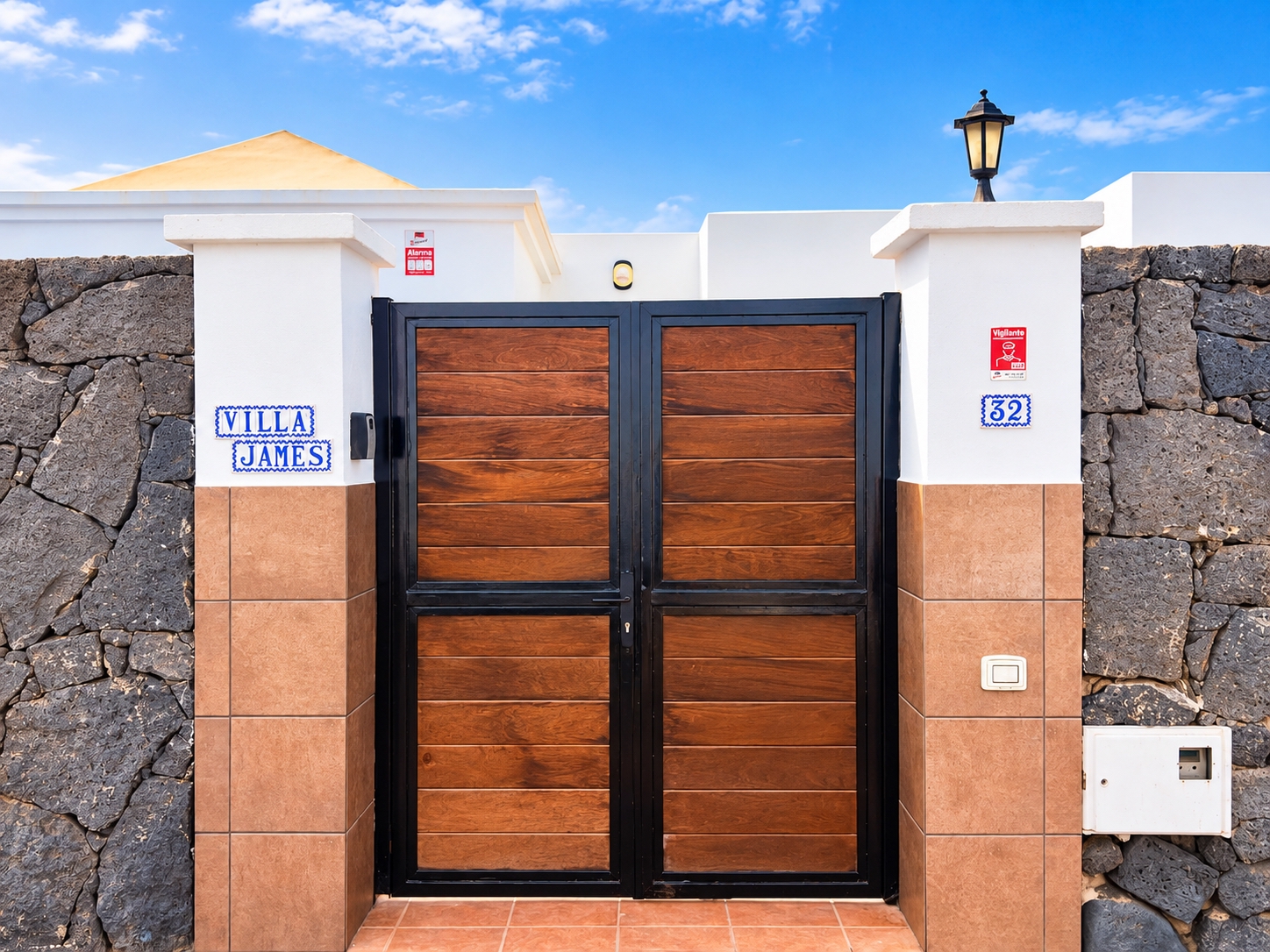 Private: Villa Prices C Costa Teguise Villa
